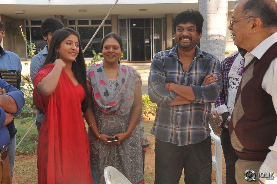 Andhra-Pori-Movie-Opening